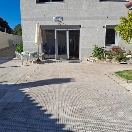 Bajo Independiente De Casa En Prázdninový dům *