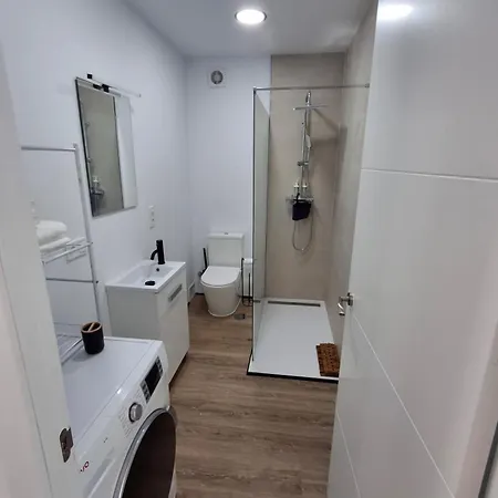 Holiday home Bajo Independiente De Casa En