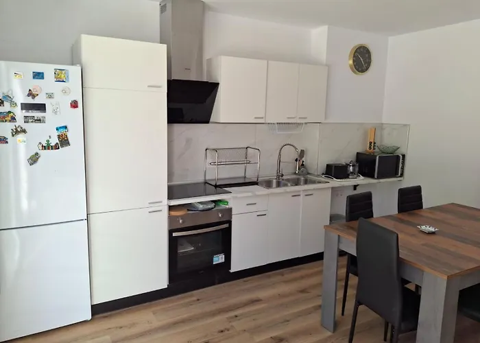 Bajo Independiente De Casa En Tatil Evi